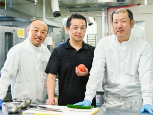 ニッサンフーズ株式会社(グループ会社／日本産業株式会社) 食品・メニュー開発／土日祝休／残業少／年収500万円以上も可
