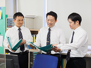 アリさんマークの引越社（株式会社引越社）／岡崎支店・豊田支店 見積りスタッフ／月給34万円～／未経験歓迎／月10日休み