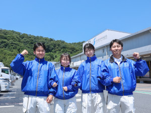 関東シモハナ物流株式会社／厚木営業所(シモハナグループ) 倉庫内スタッフ／賞与年3回／毎年昇給／年昇給率7％