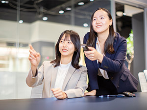 コクヨアンドパートナーズ株式会社 大手企業の総務サポート／駅直結オフィス／残業月5h／土日祝休