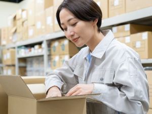 株式会社シナテック 印刷オペレーター／未経験歓迎／学歴不問／夜勤なし