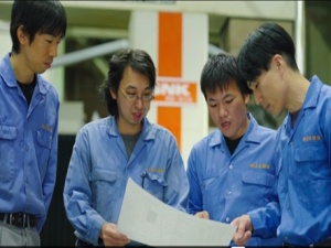株式会社足立機械製作所 総合職（機械設計・電気設計）／月給32万円以上／第二新卒歓迎