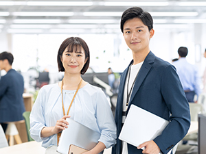 新生ビルテクノ株式会社 社内ITサポート総務／未経験OK／年休120日／残業10h程