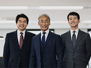 柏栄建物株式会社 マンション管理フロント／月給28万円～／担当8物件程／転勤無