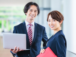 サニー・ジャパン株式会社(サニーグループ) 経理職（マネージャー候補）／月給40万円以上／年休124日