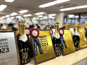 株式会社リカーマウンテン Webコーダー／制作会社経験者歓迎／残業月0～6時間