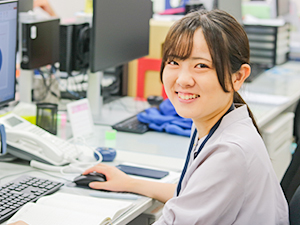 ミックコーポレーショングループ合同募集 人材コーディネーター／土日祝休／未経験でも月給27.6万円～