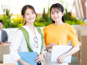 株式会社アスパーク 運用保守・テスト／研修充実／経験不問／土日祝休／E002ーI
