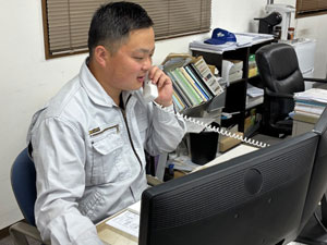入船テクニカ株式会社(グループ会社／入船鋼材株式会社) 営業職／未経験歓迎／車通勤OK／年休120日／残業少