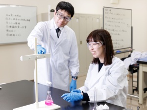 WDB株式会社(WDBホールディングスグループ) 東北／研究職／実務未経験可／年休120日（土日祝）／転勤無