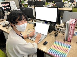 株式会社ベネッセビジネスメイト(ベネッセコーポレーショングループ) 人事／年休120日以上／土日祝休／実働7h／残業月10h程度