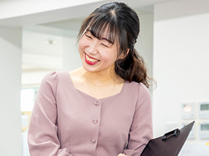 株式会社アーキセプト アパレル事業の経理／経験とアイデアを活かす／年休120日以上