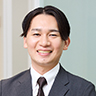 先輩社員