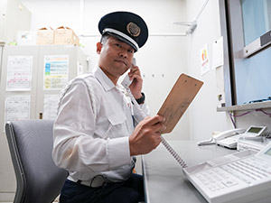 グローブシップ株式会社 施設警備スタッフ／学歴・年齢不問／週休2日／平均残業月15h