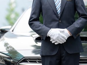 丸三証券株式会社【プライム市場】 総務兼任ドライバー／証券会社／毎年9連休取得可
