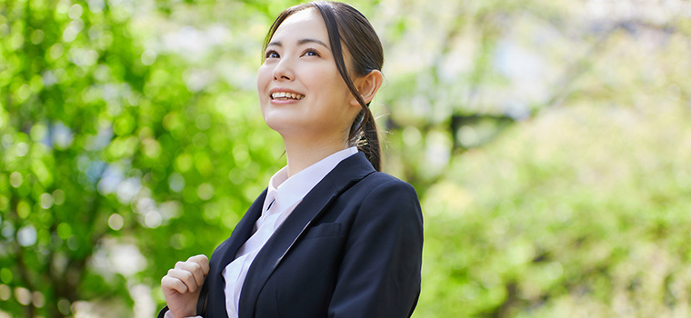 就活中の女性