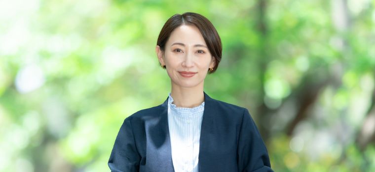 落ち着いた女性のイメージ