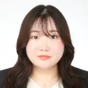 小谷野 利菜／顔写真
