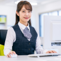 デスクワークとは？主な職種や未経験からの転職の仕方など分かりやすく解説