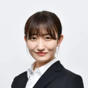 講師 塩田 有彩／顔写真