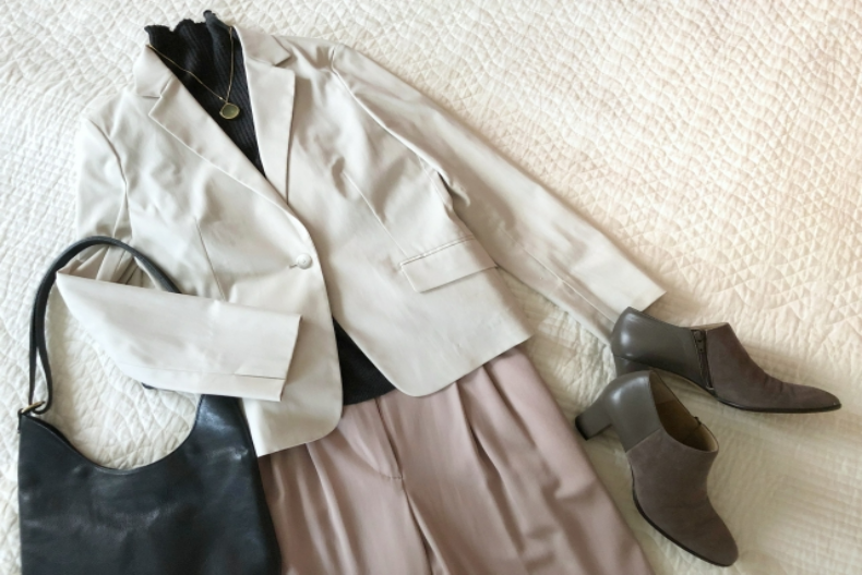 今って何を着るのが正解？～アパレル業界の面接における服装について～